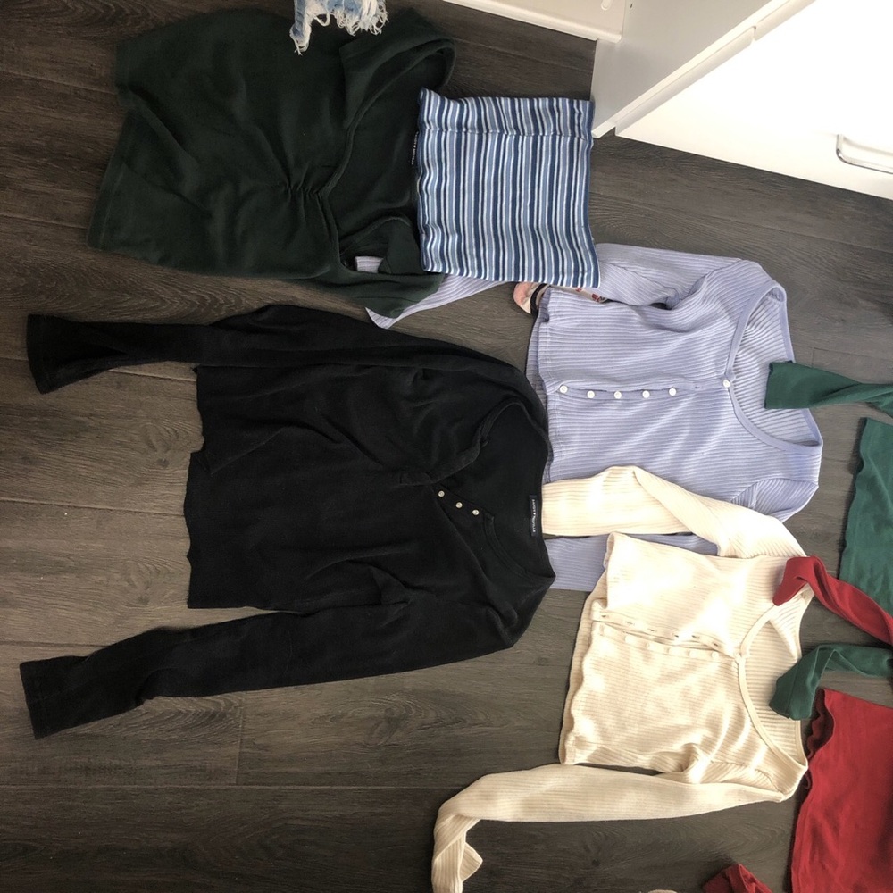 Brandy Melville Unlisted / Collection